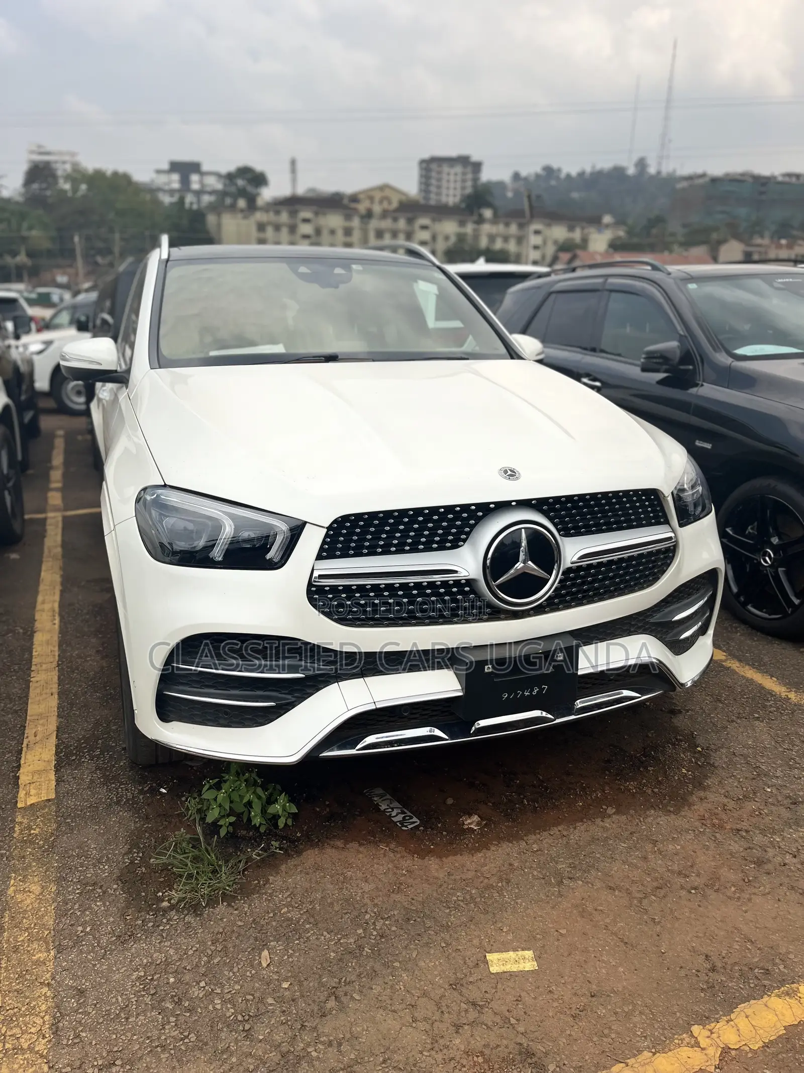 Mercedes-Benz GLE-Class GLE 400d 4MATIC 2020 White
