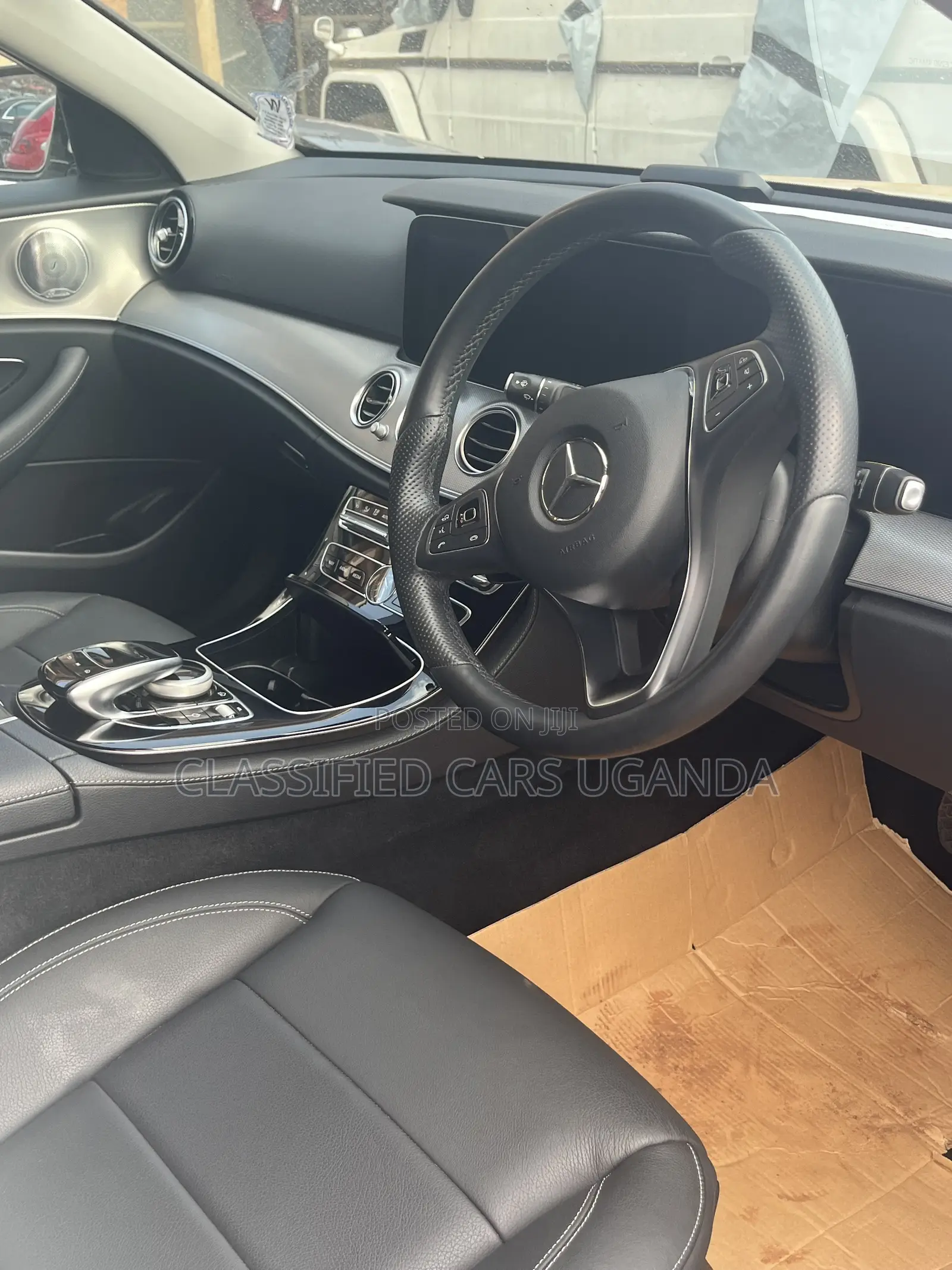 Mercedes-Benz E300 2018 White