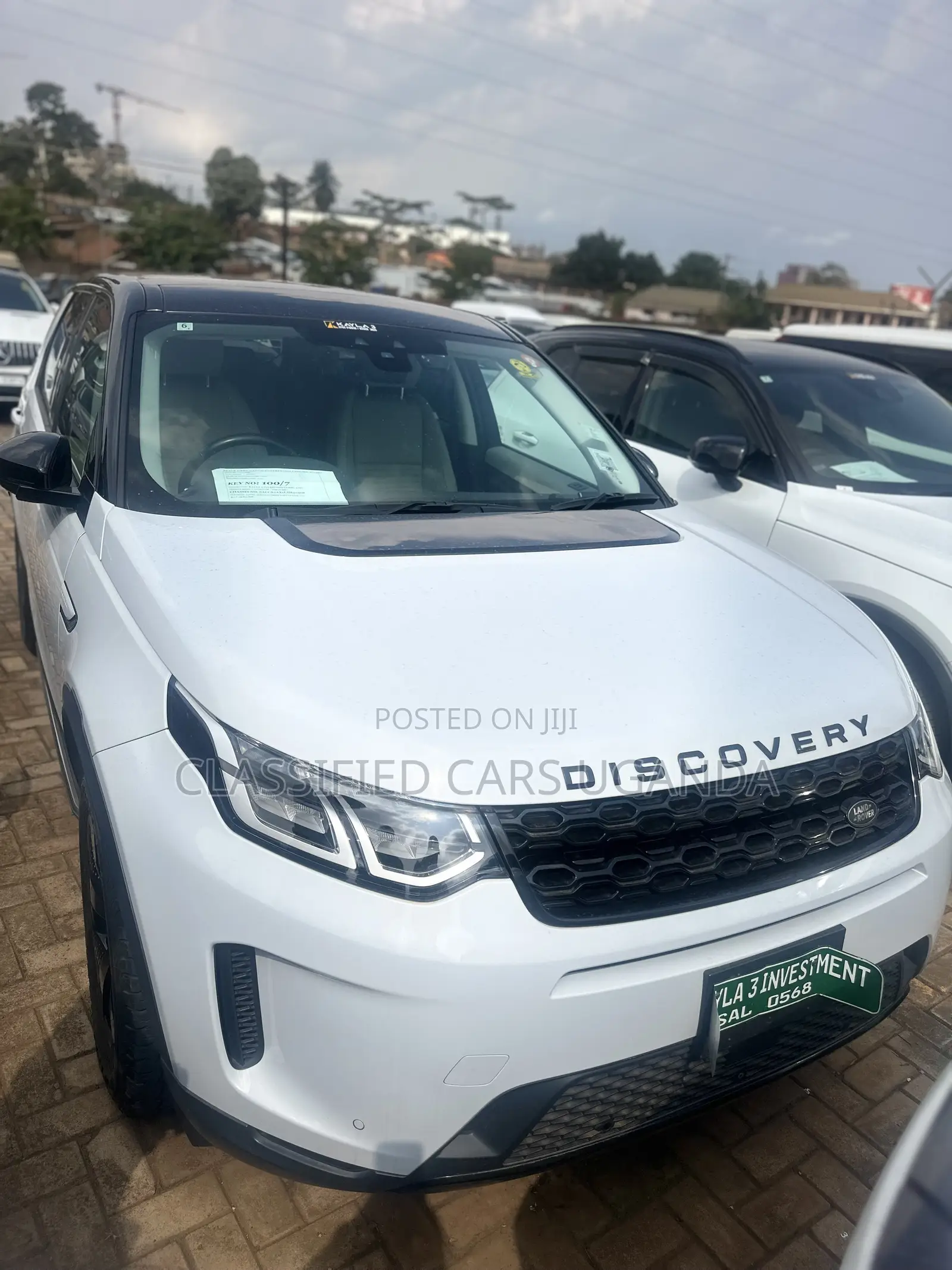 Land Rover Discovery 2016 Silver