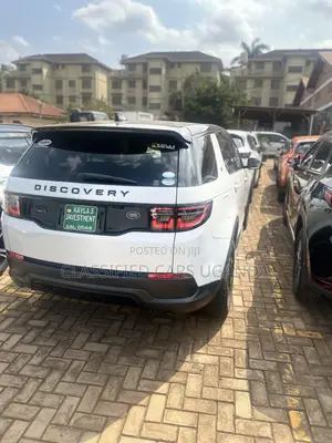 Land Rover Discovery 2016 Silver