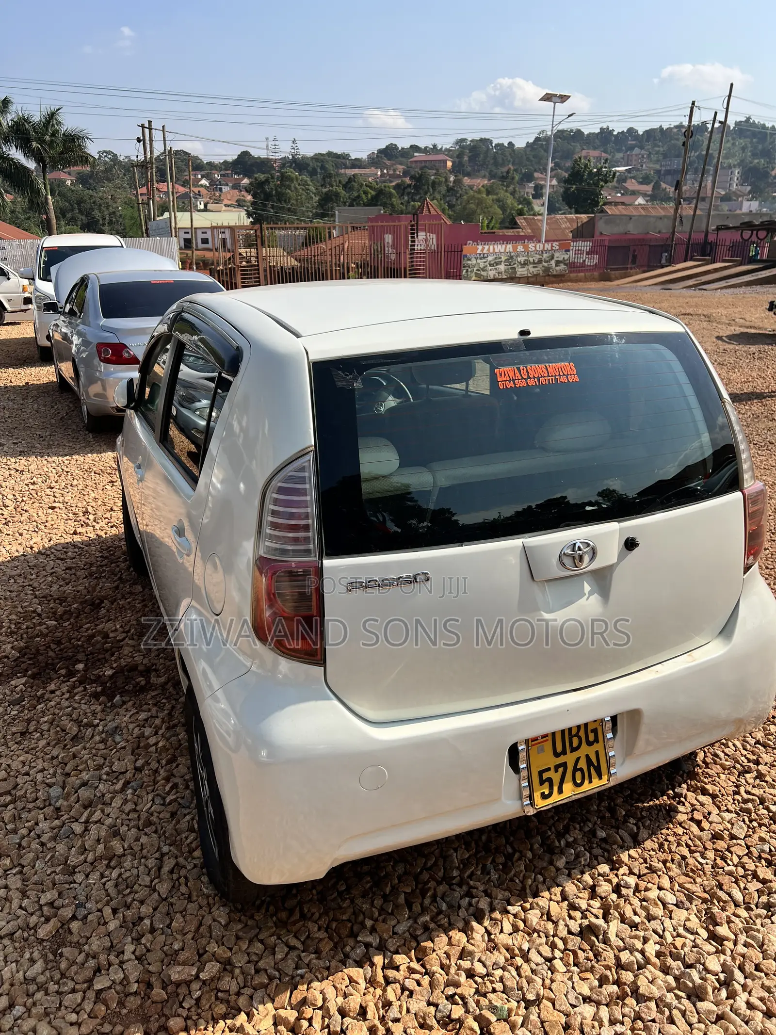 Toyota Passo 1.0 AWD 2012 White
