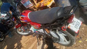 Bajaj CT 125X 2024 Red