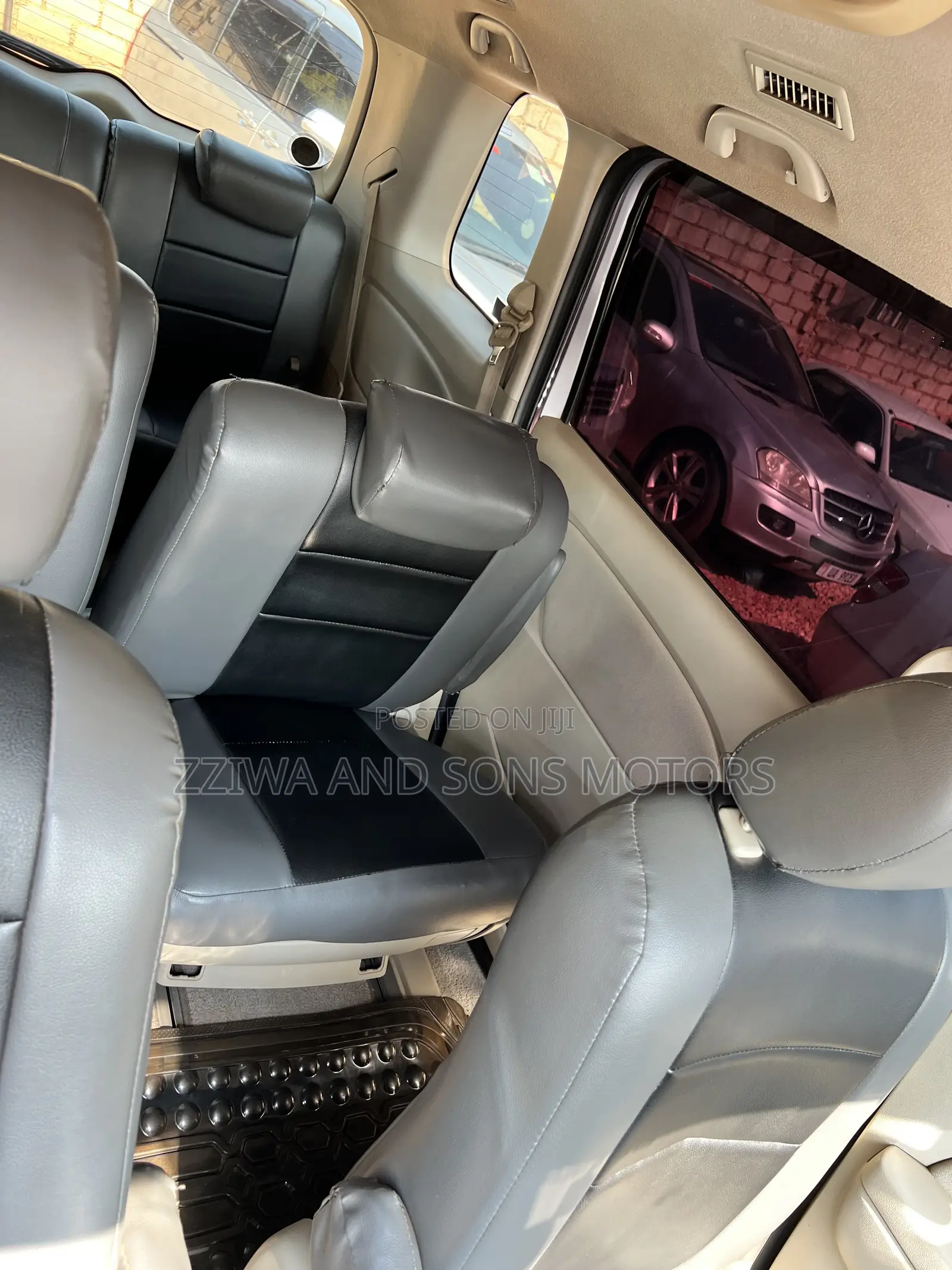 Mazda Biante 2010 Silver