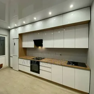 Kitchens/Sanantiono Kitchen Cabinets 1,135,000/- Per Running Meter