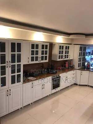 Kitchens/Sanantiono Kitchen Cabinets 1,135,000/- Per Running Meter