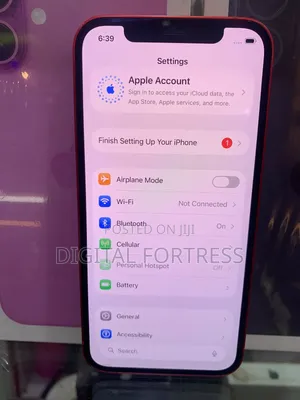 Apple iPhone 12 64 GB Red
