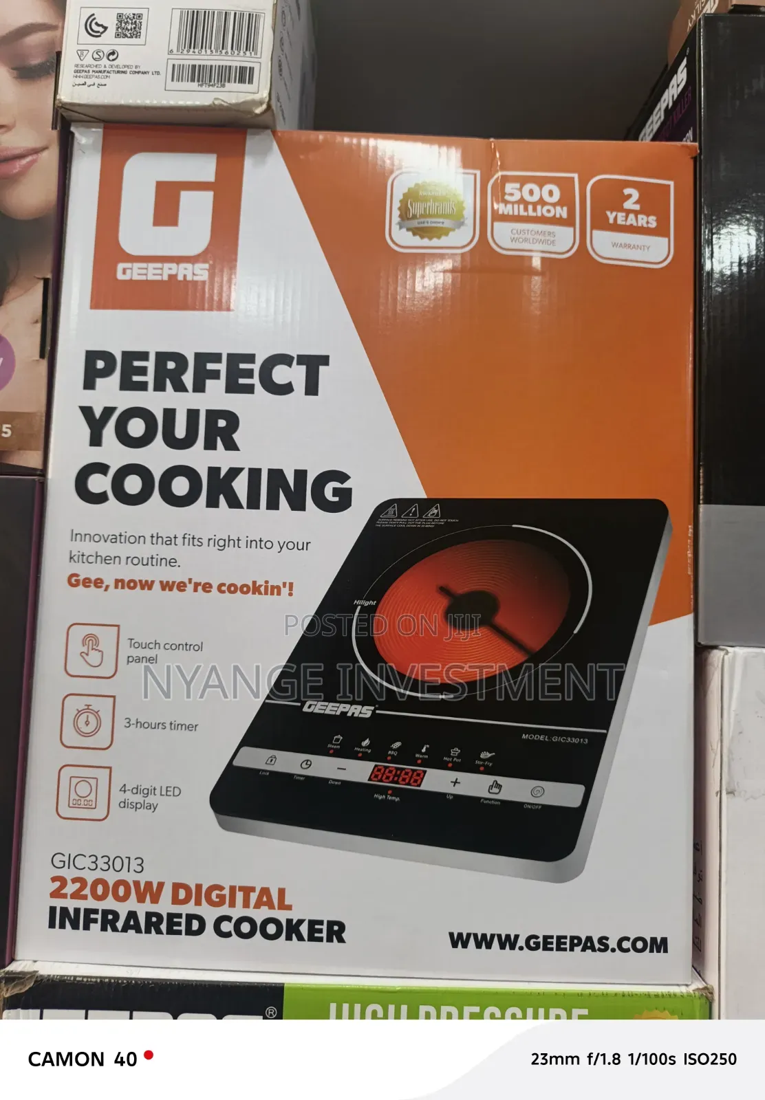 Geepas 2200W Digital Infrared Cooker (Model GIC33013).