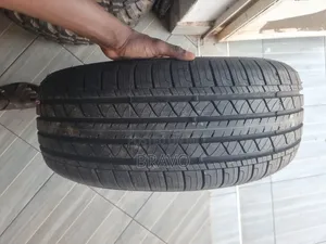 235/55r18 Tubeless M+S Tyres .