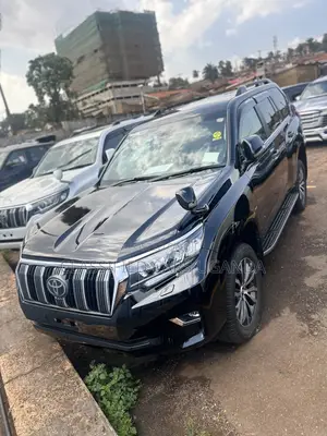 Toyota Land Cruiser Prado 2.8 2020 Black
