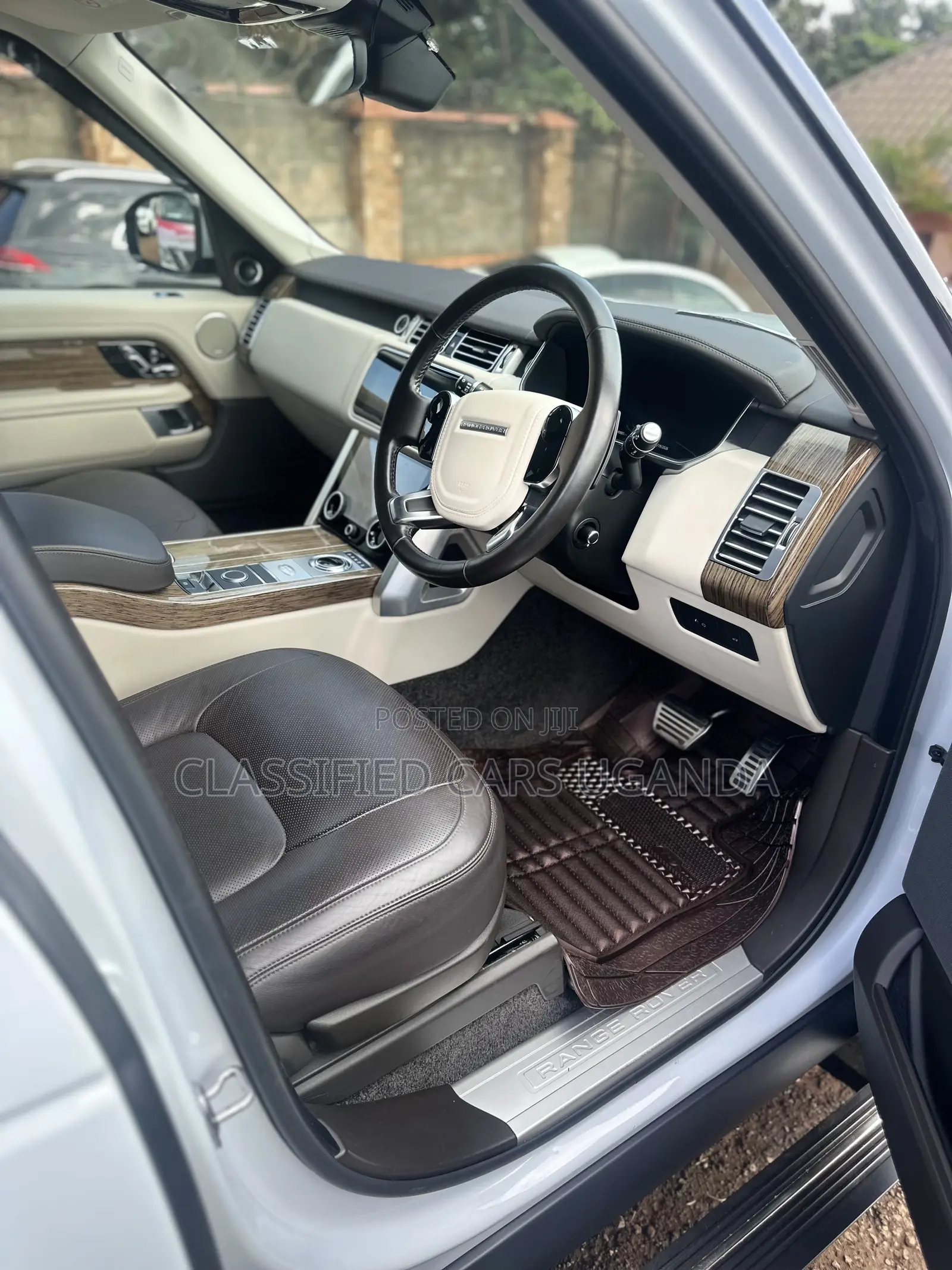 Land Rover Range Rover Vogue 2019 White