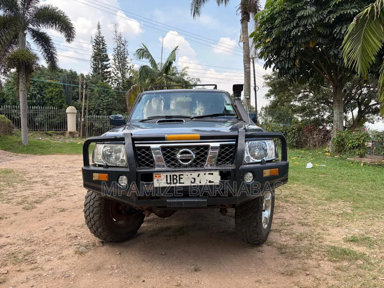 Nissan Patrol 2012 Blue