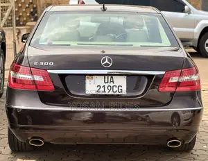 Mercedes-Benz E300 2010