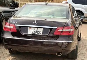 Mercedes-Benz E300 2010