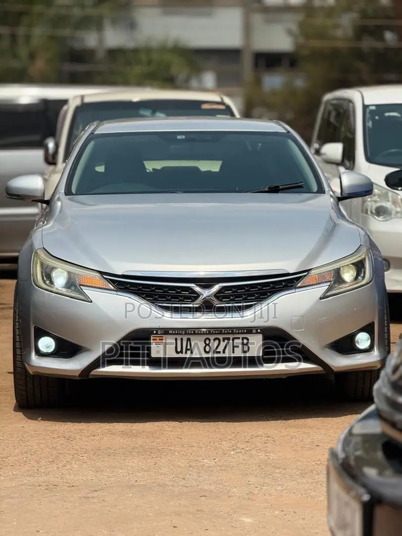 Toyota Mark X 2.5 RWD 2012 Silver
