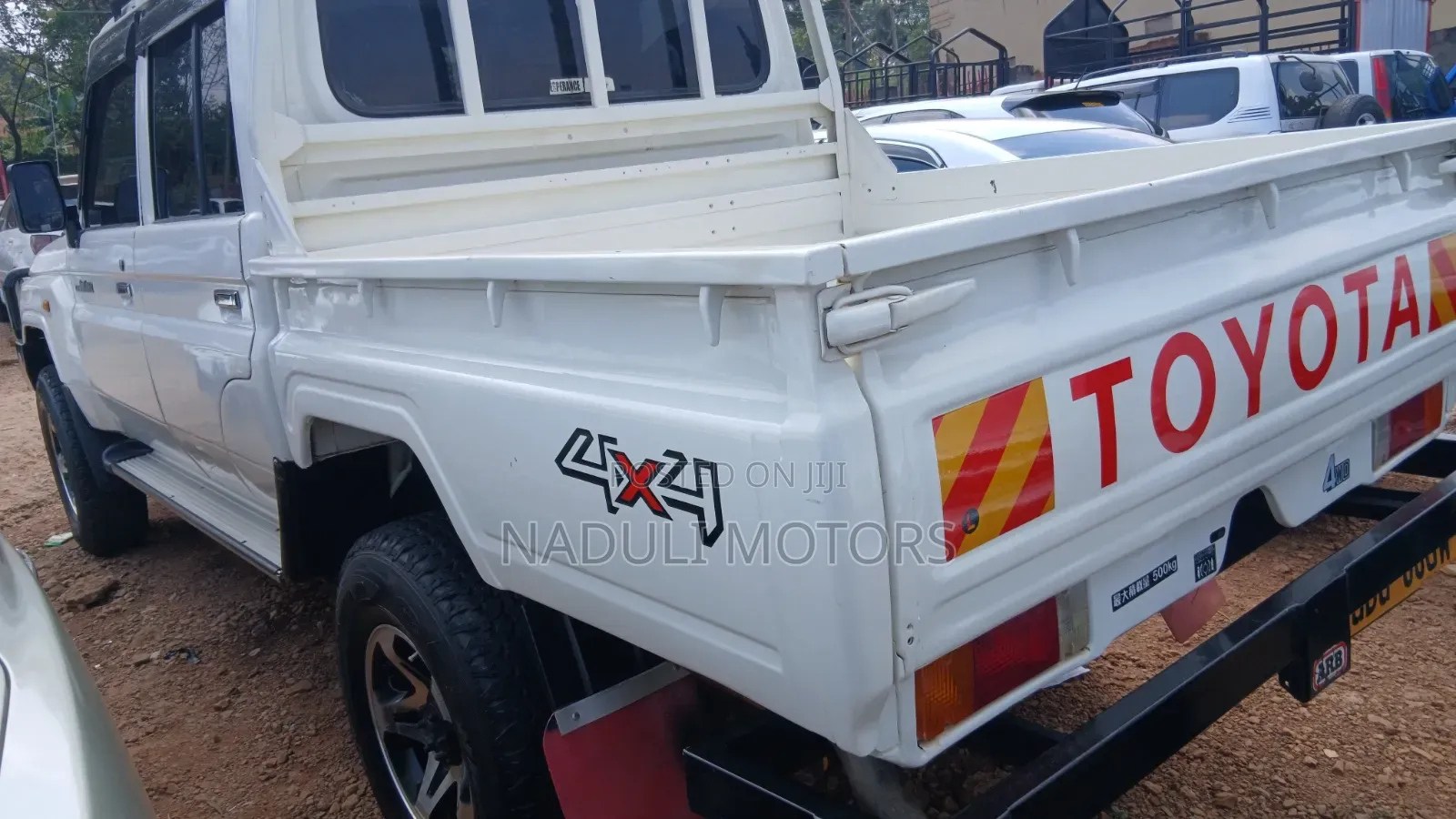 Toyota Land Cruiser 2015 White