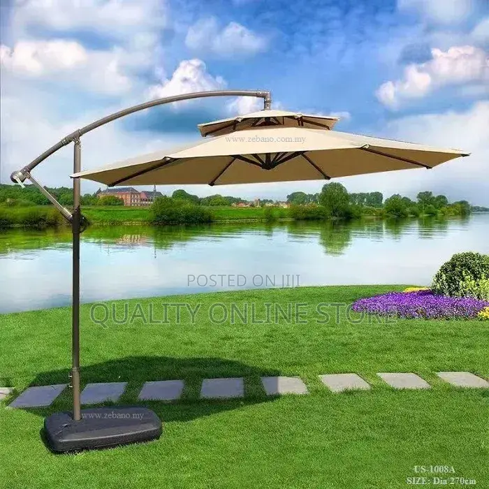 Large Outdoor Garden Umbrella Round