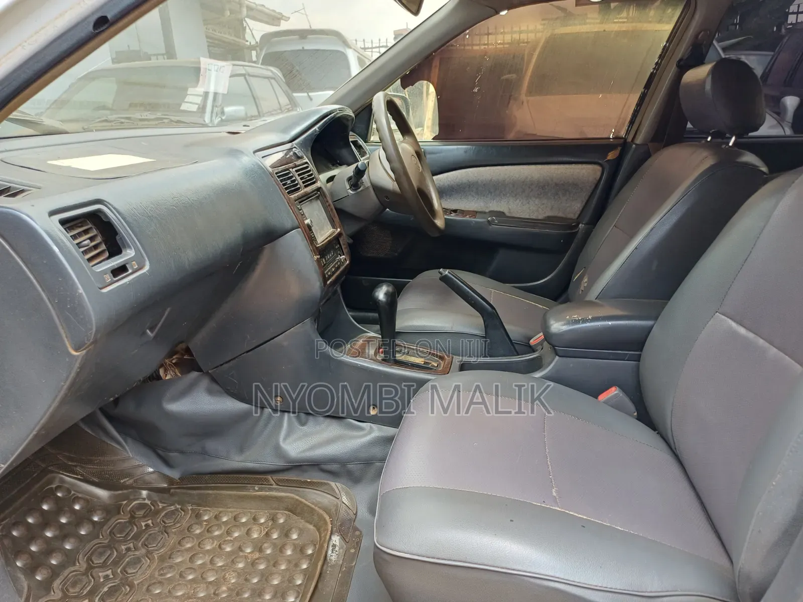 Toyota Premio 2001 White