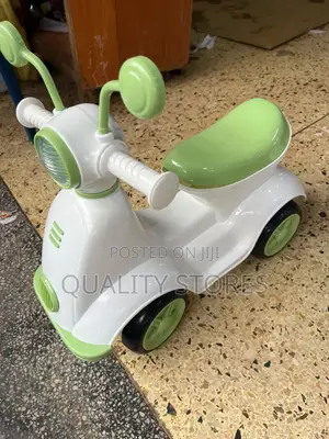 Horn Rid-on Car Green 1 to 3 Years