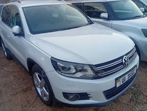 Volkswagen Tiguan 2011 White
