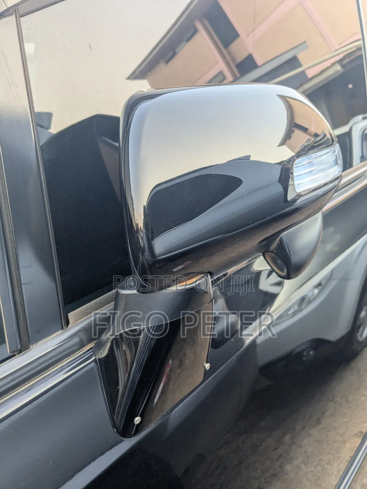 Toyota Noah 2012 Black