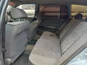 Toyota Caldina 1998 Silver