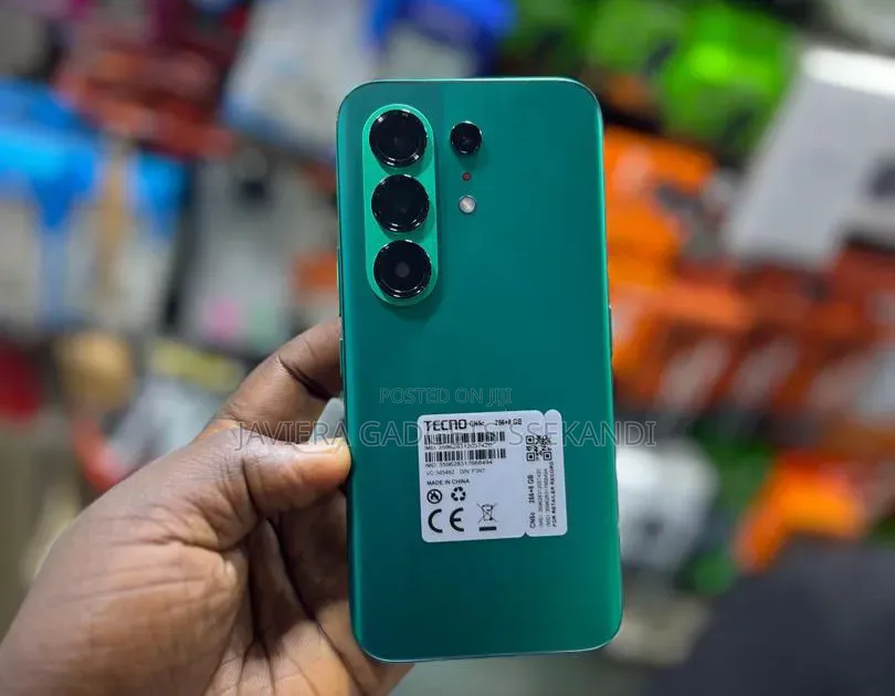 New Tecno Camon 50 Pro 256 GB Green