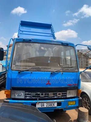 Fuso Tipper