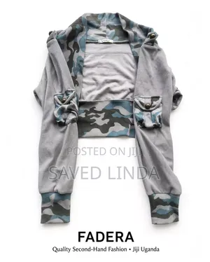 Second Hand- Camo Crop Jacket Bundle