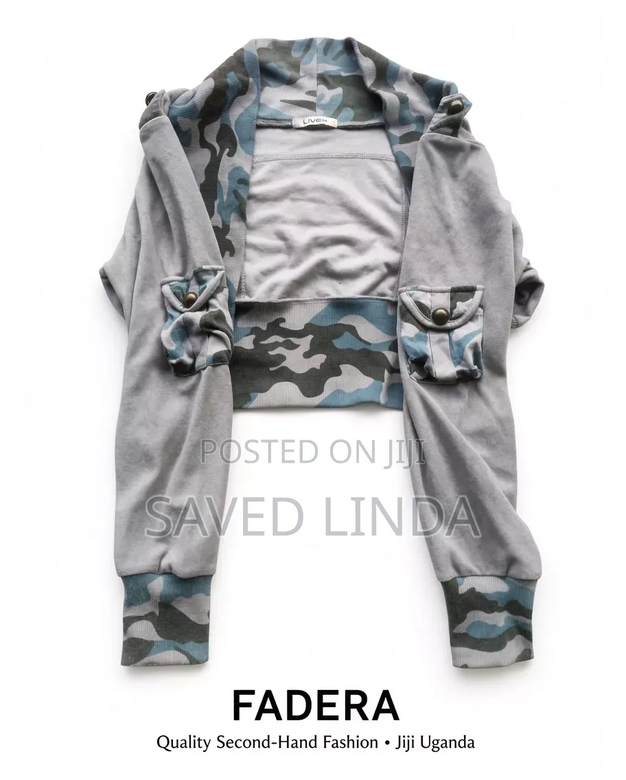Second Hand- Camo Crop Jacket Bundle
