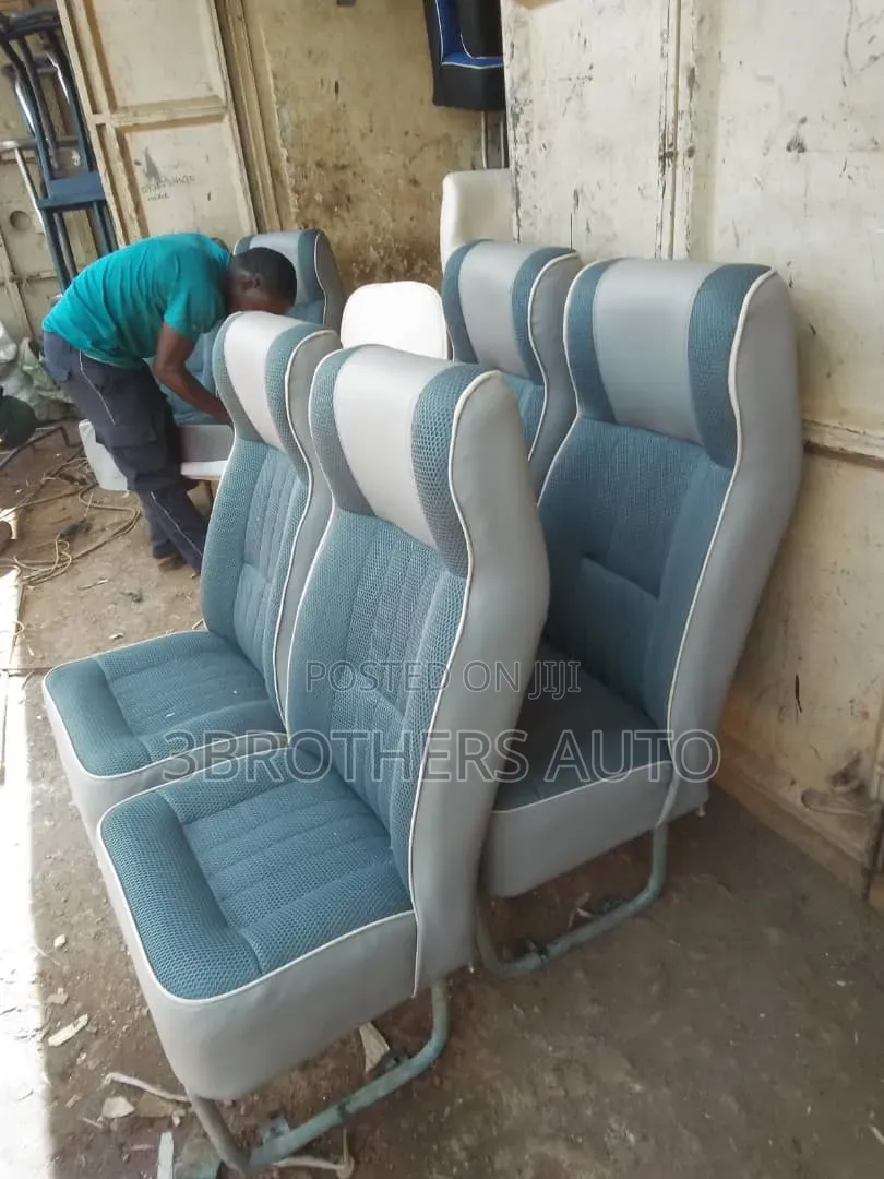 Drone/Hiace Car Seats(14 Seaters)