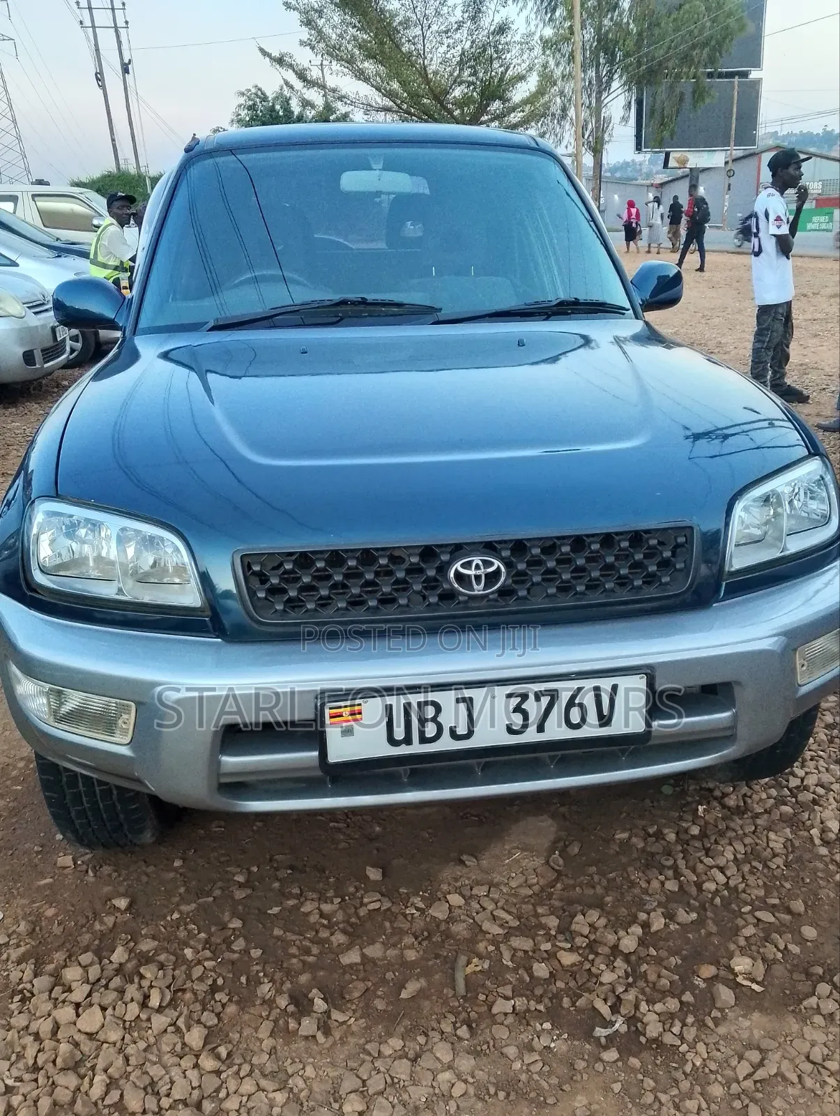 Toyota RAV4 1999 Blue