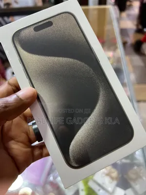 New Apple iPhone 15 Pro Max 256 GB Black