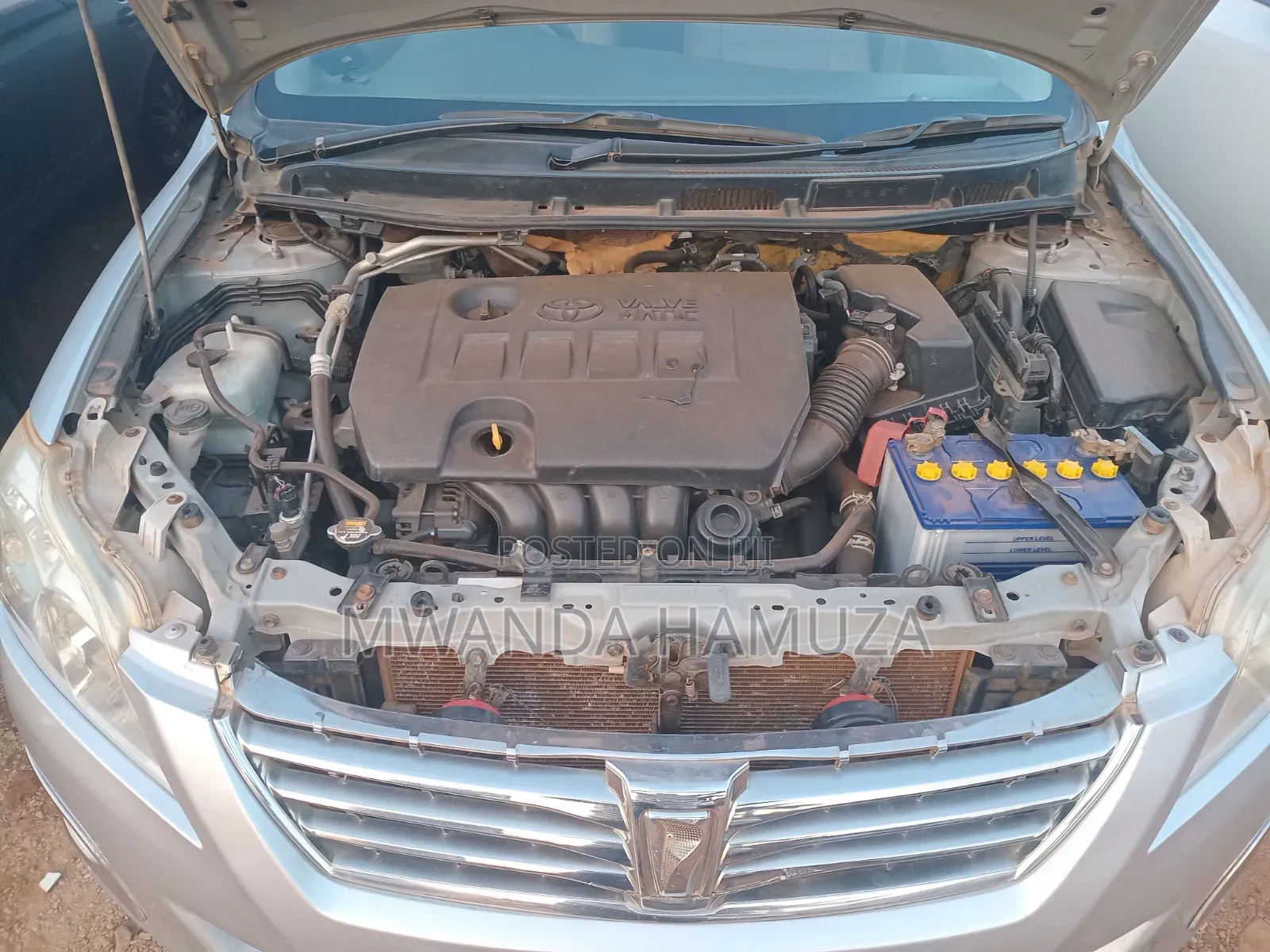 Toyota Premio 2012 Silver