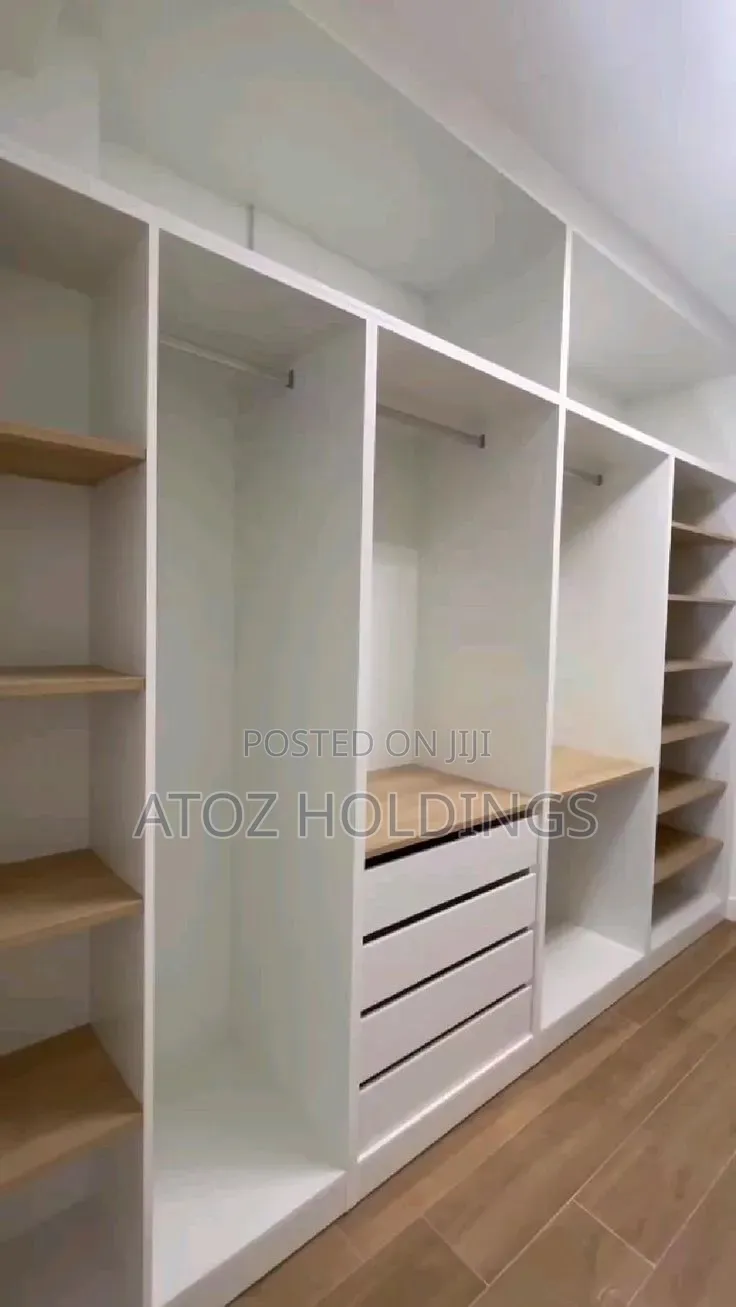 All Modern Walk-in Closets in Uganda Per Running Meter