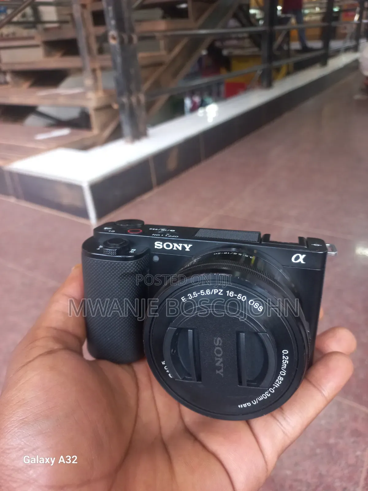 Sony Alpha ZV-E10