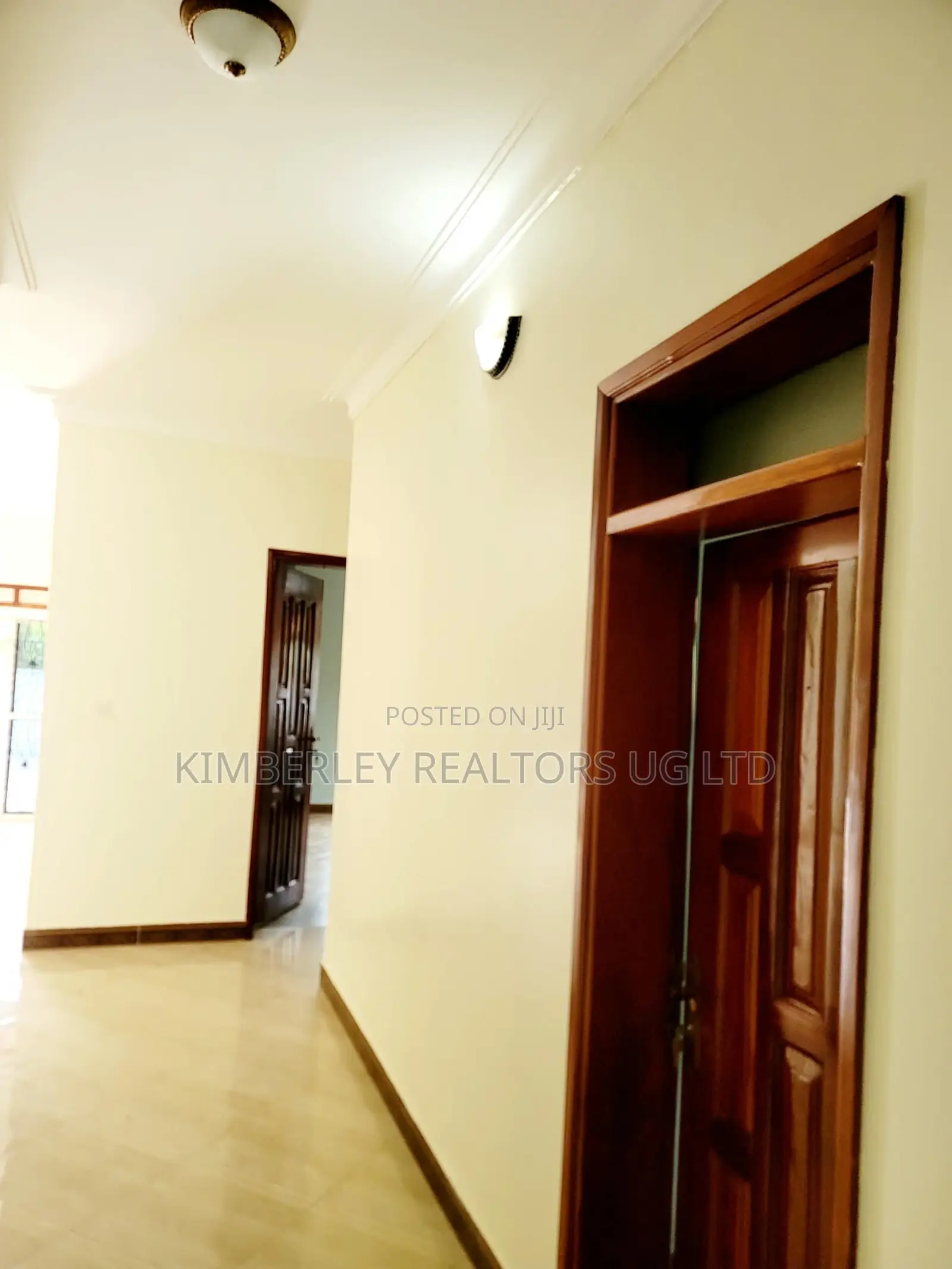 3bdrm House in Division A for sale