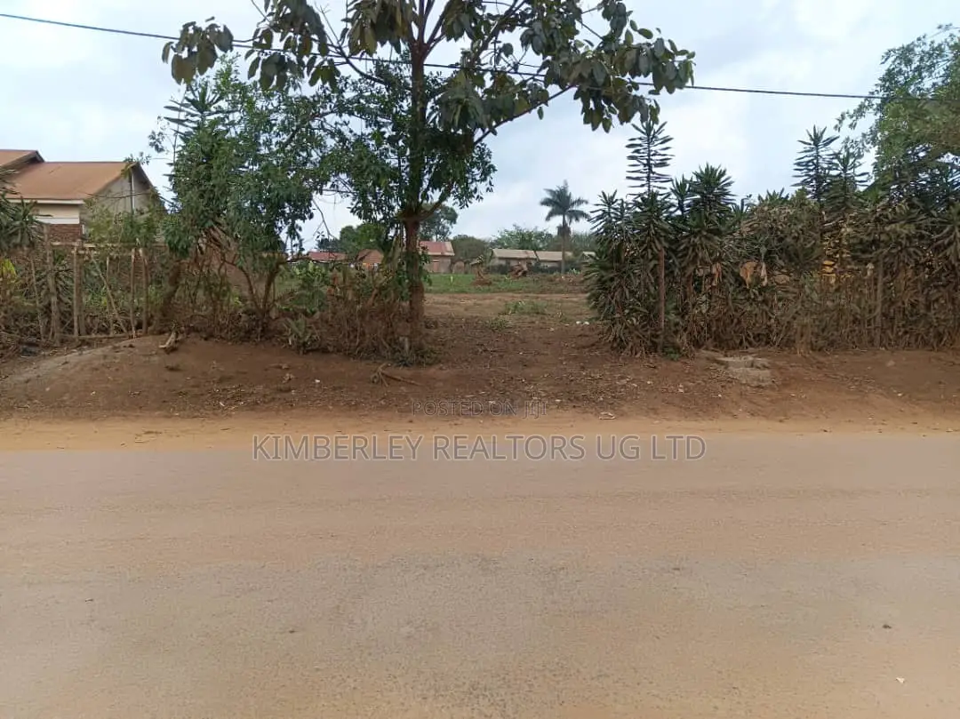 Commercial Prime Land – Quick Sale!