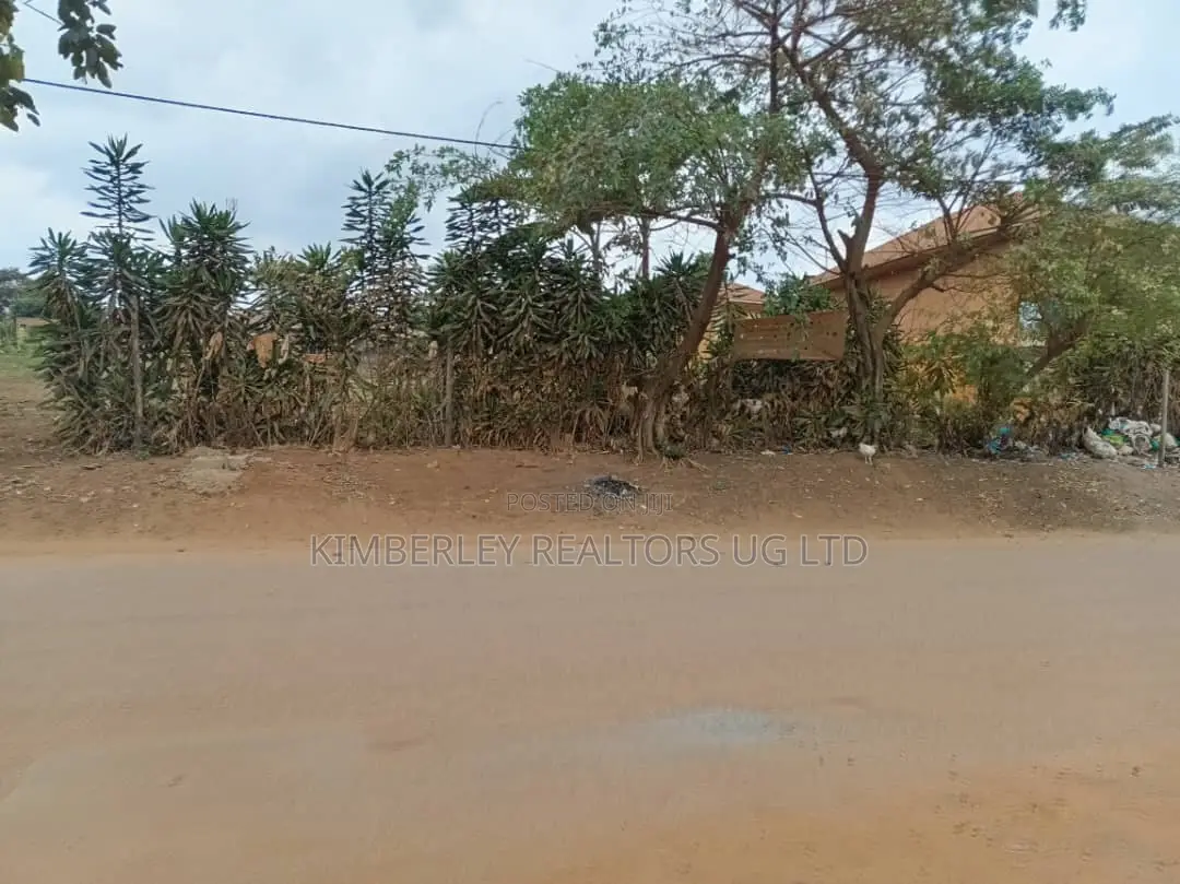 Commercial Prime Land – Quick Sale!