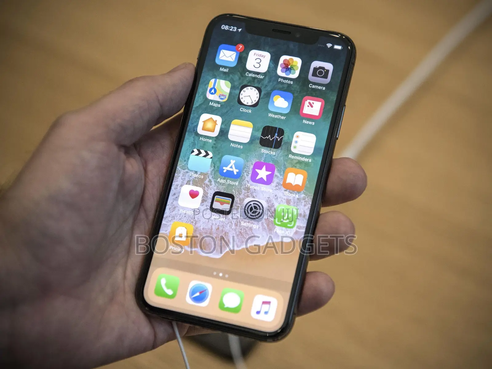 Apple iPhone X 64 GB