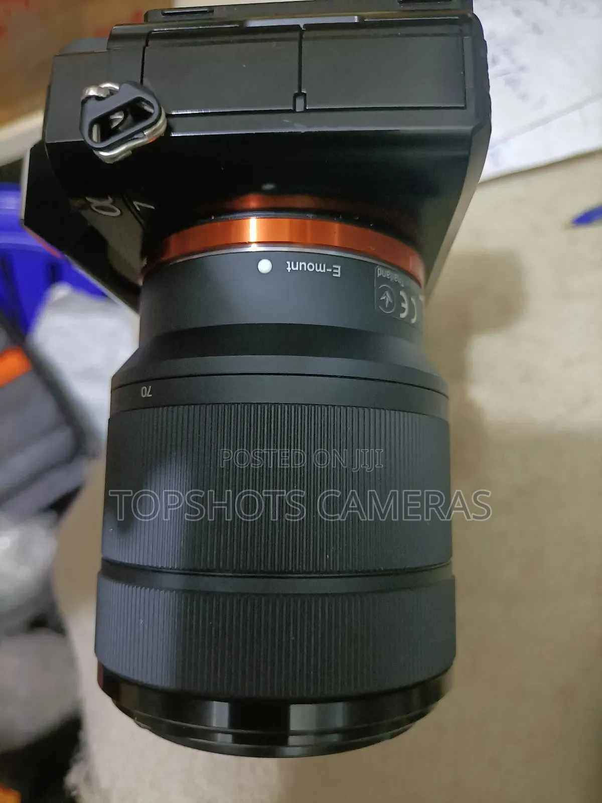 Sony Apha 7 + Sony FE 28-70mm Lens