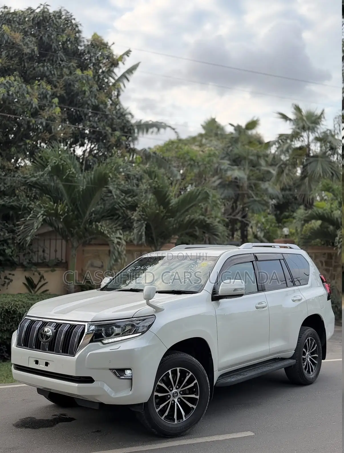 Toyota Land Cruiser Prado 2.8 2020 White