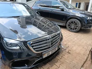 Mercedes-Benz S-Class 2022 Black