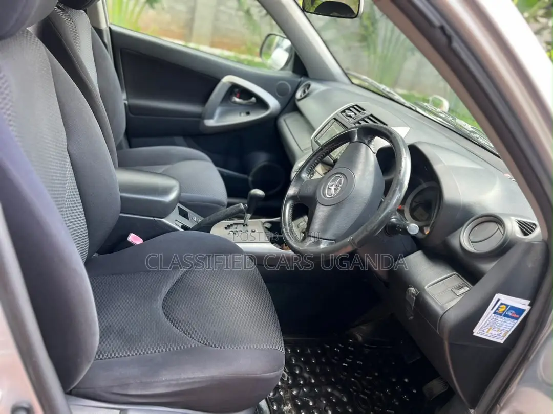 Toyota RAV4 2018 Silver