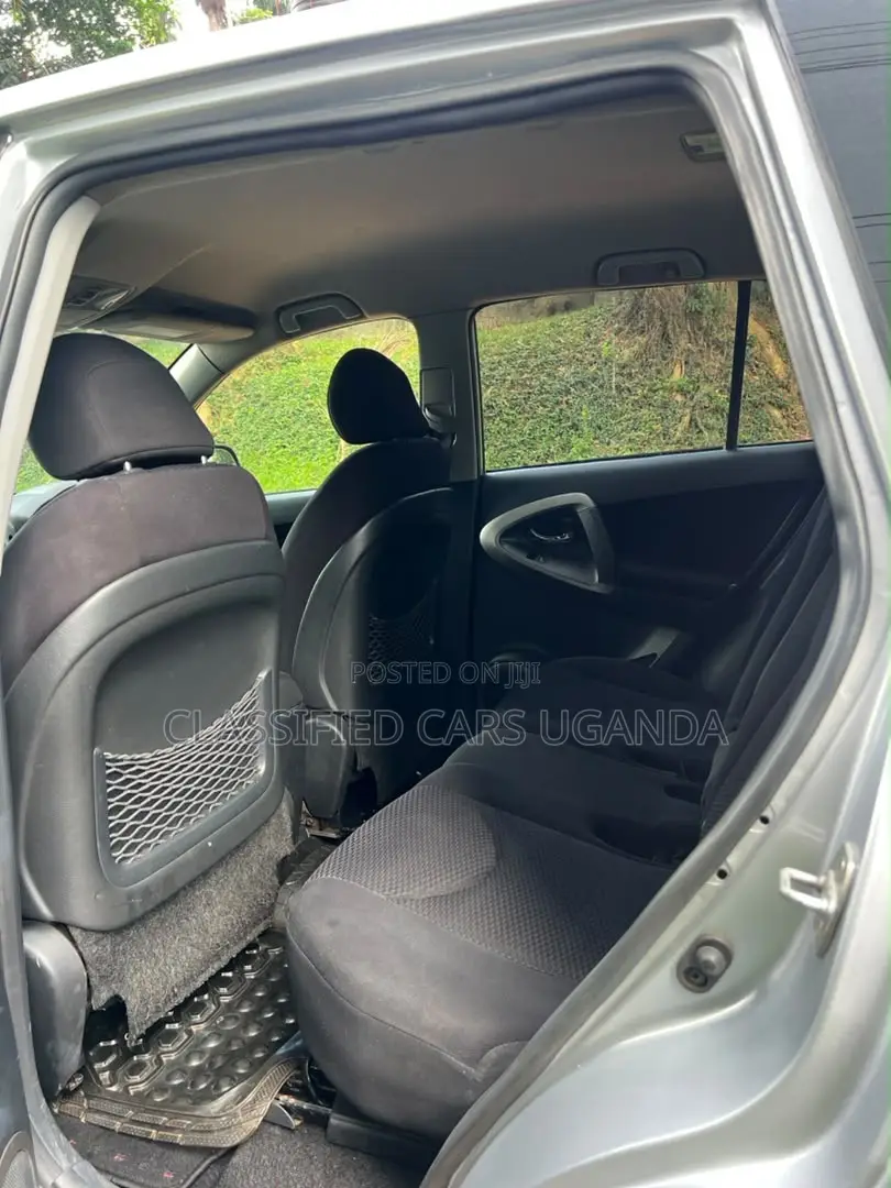 Toyota RAV4 2018 Silver
