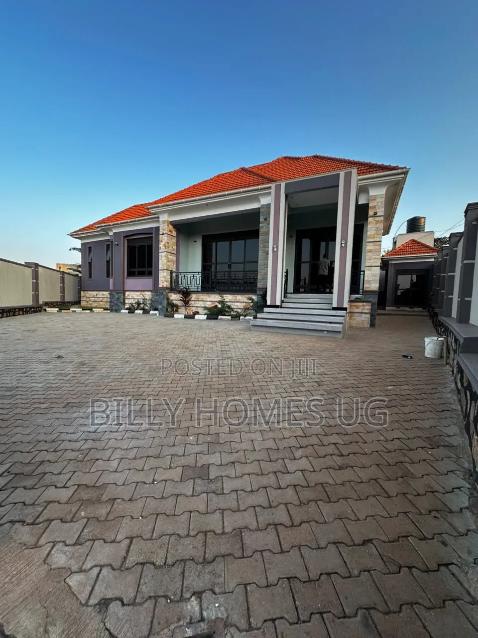 4bdrm Bungalow in Ssisa for sale