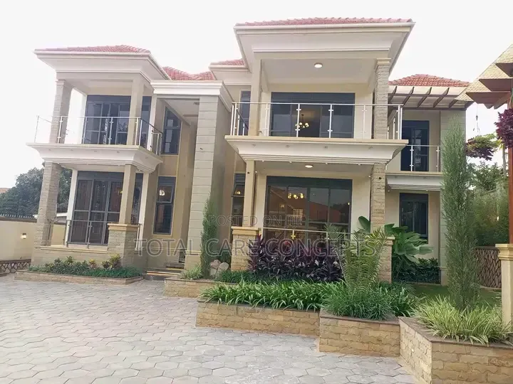 Compound Experts and Landscaping Services