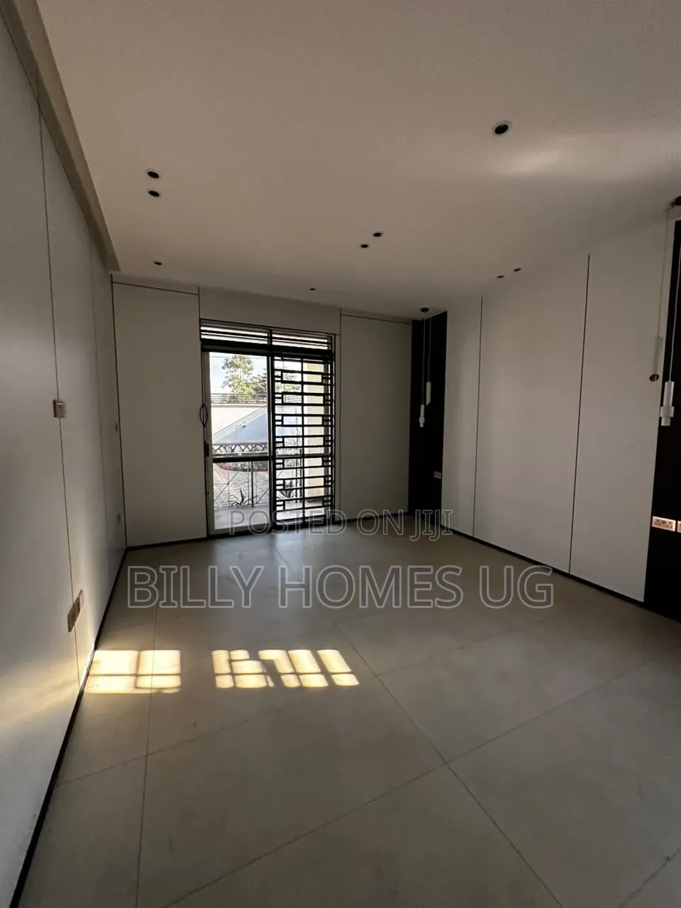 4bdrm Bungalow in Ssisa for sale