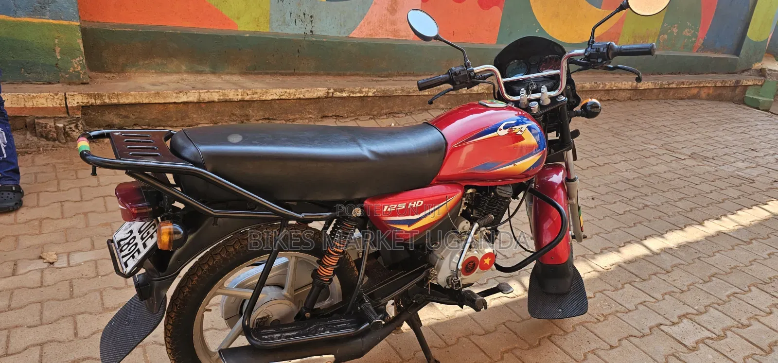 Bajaj CT 125X 2025 Red