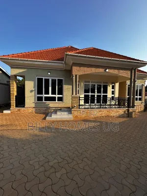 4bdrm Bungalow in Ssisa for sale