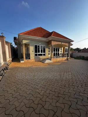 4bdrm Bungalow in Ssisa for sale
